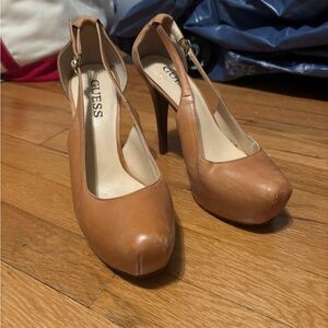 Guess Tan Heels Classic Pump Style